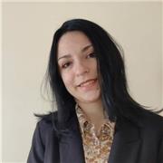 Ragazza neo-laureata in lingue e letteratura offre ripetizioni di tedesco, inglese, storia, letteratura e storia dell'arte